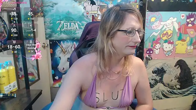 Snapshot of Savanah_Banana_ chatting on 07.15.26 Savanah Banana online show from 07.15.26