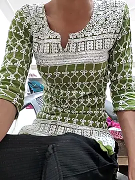 Isha kumari 69 online show from 02.17.26