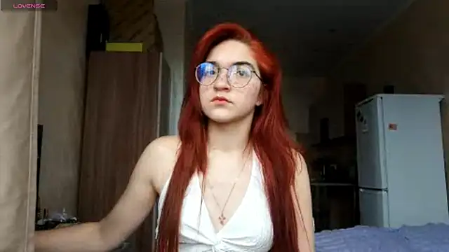 AnnikaDidomenico online show from 11.06.25