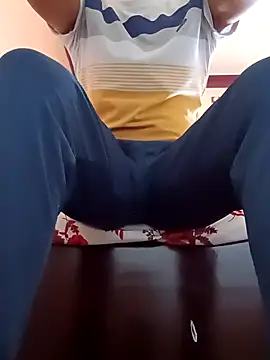 Snapshot of bhaiarean chatting on 11.05.25 bhaiarean online show from 11.05.25