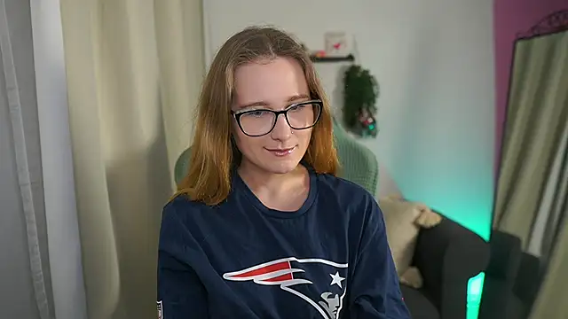 glossy babe  online show from 02.08.26