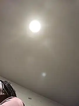 Snapshot of SITHANDRAH chatting on 04.03.26 SITHANDRAH online show from 04.03.26