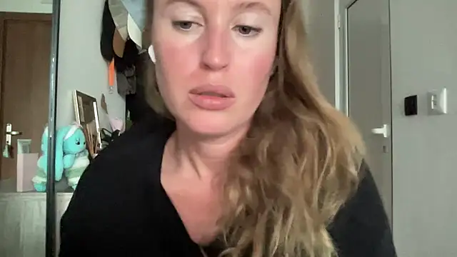 Ameli8 online show from 11.05.25