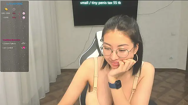 SofiaNour online show from 10.20.25