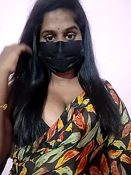 Keerthee  online show from 11.17.25