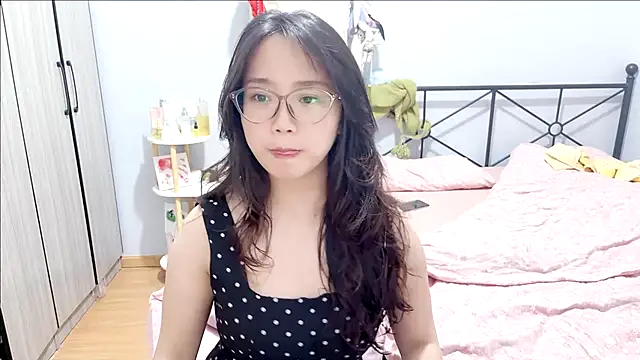 Hmm 0303 online show from 05.07.26