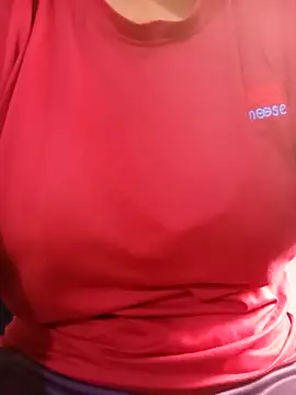 Snapshot of Rihasna chatting on 11.08.25 Rihasna online show from 11.08.25