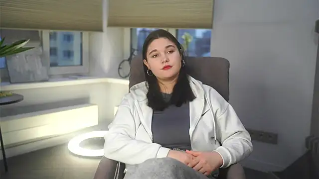 MonetBrinkman online show from 11.12.25