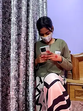 Student12th online show from 11.22.25