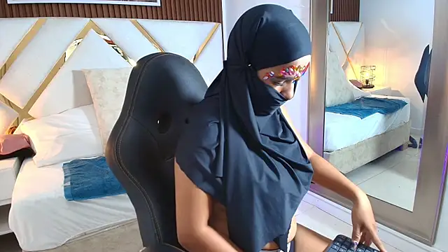  Aliya  online show from 11.06.25