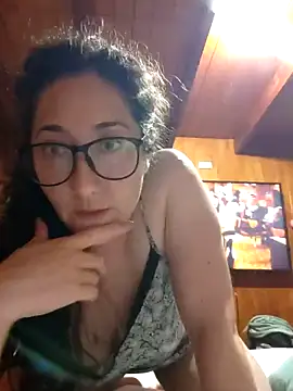 Snapshot of _sweetdelight_ chatting on 11.26.25 sweetdelight online show from 11.26.25