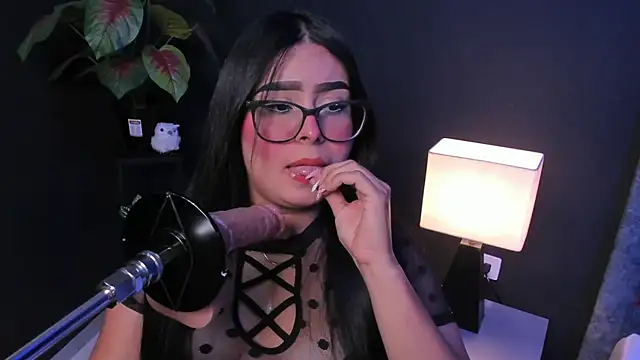 Amy whittee online show from 03.20.26