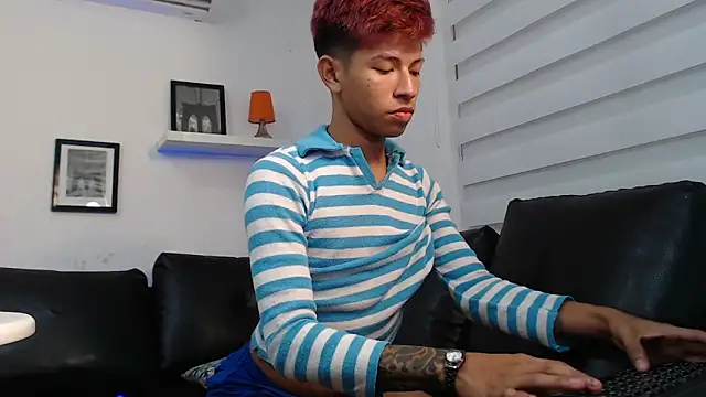 Tessachains 2  online show from 11.07.25