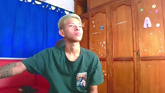 Tessachains 2  online show from 02.25.26