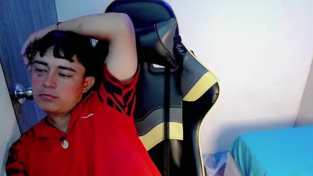 Tatann 18 online show from 11.17.25