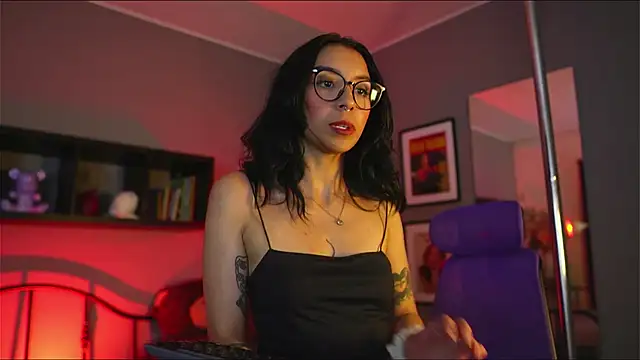 Snapshot of aura_Soul_ chatting on 11.07.25 aura Soul online show from 11.07.25