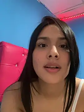 Snapshot of Chiquinquira3 chatting on 05.23.26 Chiquinquira3 online show from 05.23.26