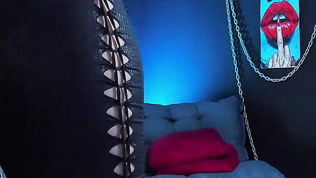 KatrinaStone online show from 04.08.26