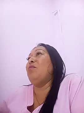 Snapshot of keilaJhonsom1 chatting on 11.08.25 keilaJhonsom1 online show from 11.08.25