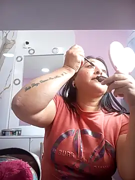 Snapshot of keilaJhonsom1 chatting on 11.29.25 keilaJhonsom1 online show from 11.29.25