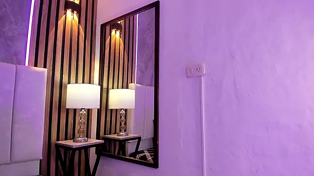 Snapshot of Carlotta_de_velour chatting on 02.24.26 Carlotta de velour online show from 02.24.26