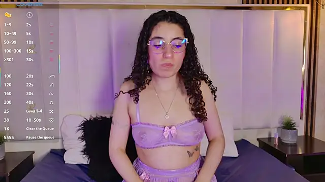 DemiJones  online show from 11.09.25