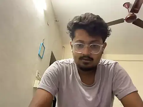 Snapshot of Your_yash2 chatting on 07.04.26 Your yash2 online show from 07.04.26