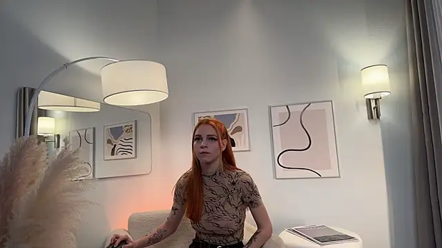 Snapshot of KatePalmers chatting on 11.15.25 KatePalmers online show from 11.15.25