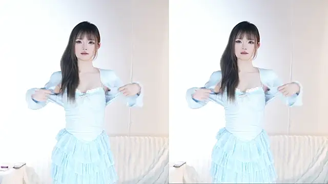 Snapshot of MHe-002 chatting on 01.18.26 MHe-002 online show from 01.18.26