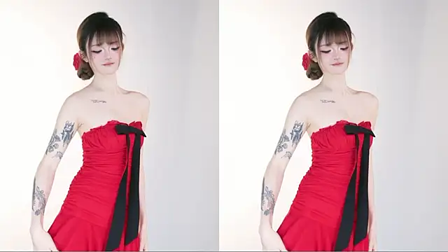 Snapshot of MHe-002 chatting on 02.09.26 MHe-002 online show from 02.09.26