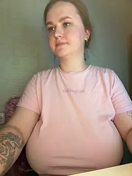 Snapshot of Monika_Boobs chatting on 12.17.25 Monika Boobs online show from 12.17.25