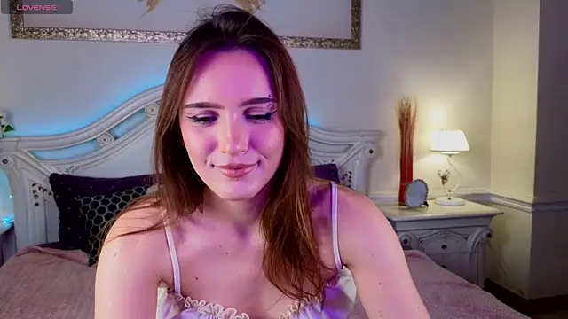 SofiBelucci online show from 11.07.25