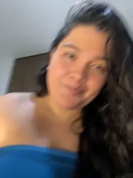 Snapshot of sweetmuslim01 chatting on 11.28.25 sweetmuslim01 online show from 11.28.25