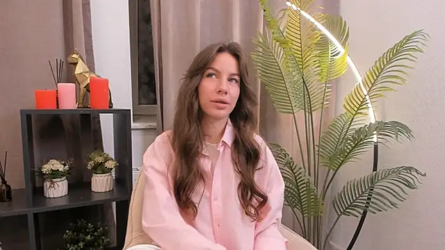 OtiliaNatiello online show from 11.09.25