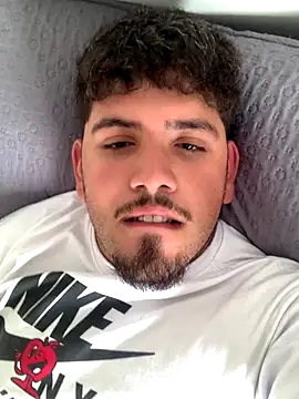 Snapshot of Bbbtro chatting on 11.07.25 Bbbtro online show from 11.07.25