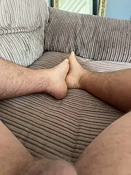 Snapshot of CountryFeet chatting on 11.10.25 CountryFeet online show from 11.10.25