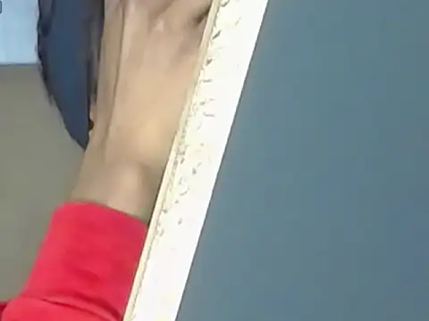 Aliis Love online show from 12.15.25