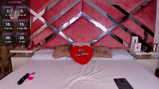 Lily Queen30 online show from 01.10.26