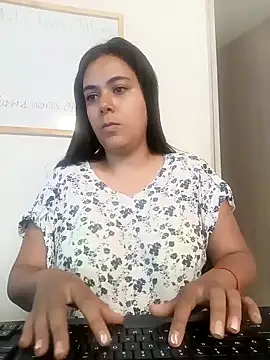 LorieFerrer online show from 02.08.25