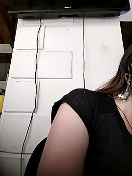 Chechi miau online show from 11.14.25