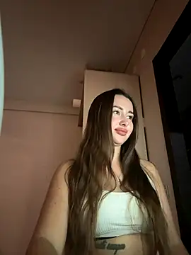 Dianagoldennnn online show from 11.12.25