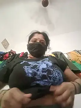 Snapshot of Janhvi_bhabhi_ji chatting on 07.18.26 Janhvi bhabhi ji online show from 07.18.26