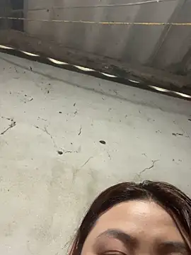 Snapshot of yangxinkyre chatting on 11.08.25 yangxinkyre online show from 11.08.25