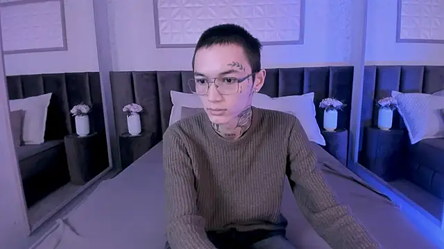 Ionarne online show from 11.08.25