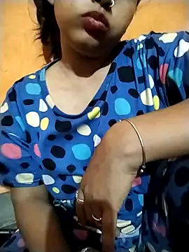 Sexy Divya   online show from 04.16.26