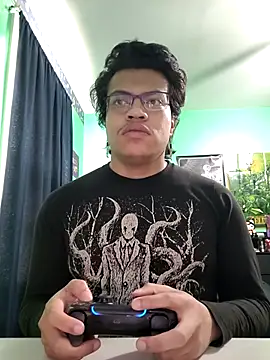 Snapshot of Crypticfreak50 chatting on 11.07.25 Crypticfreak50 online show from 11.07.25