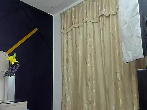 ShanellDiaz  online show from 02.21.26