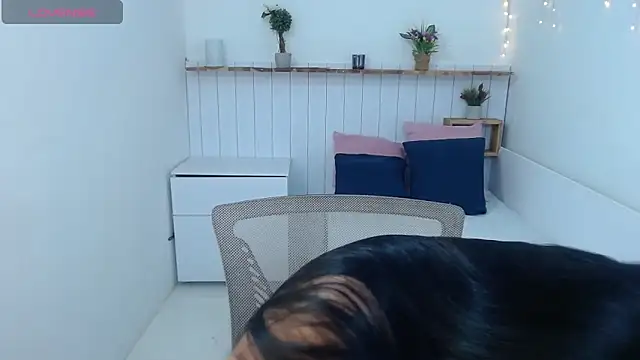 MariaVex online show from 11.20.25