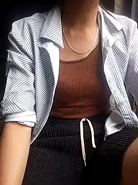 Lynn-122 online show from 05.06.26
