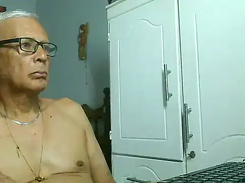 dirtysluttyfist online show from 11.12.25